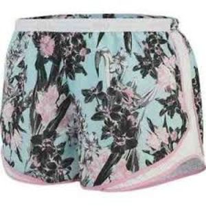 Nike Women's Dry Tempo Hyper Femme Running Shorts